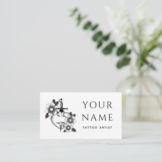Tattoo Artist Salon Blumenschwert Klassisches Weiß Visitenkarte (Stehend Vorderseite)