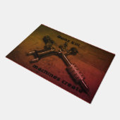 TATTOO GUNS KILL MASCHINEN KREAT FUßMATTE (Schrägansicht)