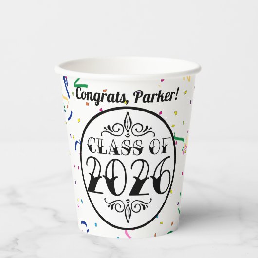 Tattoo Style Class of 2026 Abschluss Pappbecher (Vorderseite)