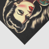 Tattooed Goth Button-up Seidenpapier (Ausschnitt)
