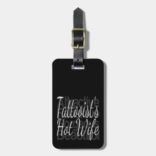 Tattooists-heiße Ehefrau Gepäckanhänger (Vorderseite vertikal)
