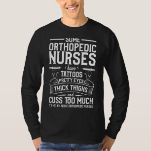 Tattoos dicker Oberschenkel Hübsch Augen Orthopädi T-Shirt