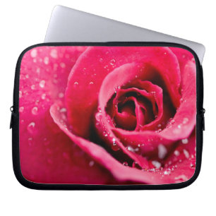 Tau-Tropfen auf Rosen-Elektronik-Tasche Laptopschutzhülle