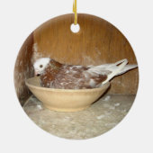Taube in ihrer Nest-Schüssel-Verzierung Keramikornament (Hinten)
