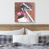 Taube und Blumen Leinwanddruck (Insitu (Schlafzimmer))