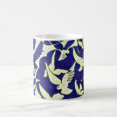 Tauben im Flug Kaffeetasse (Mittel)