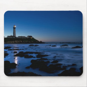 Tauben-Punkt-Leuchtturm   Half Moon Bay, Ca Mousepad