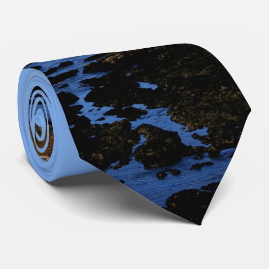 Tauben-Punkt-Leuchtturm Krawatte (Gerollt)