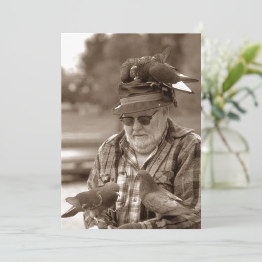 Tauben Roost Man Rente Party Einladung (Stehend Vorderseite)