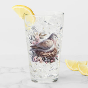 Taubennest in Rosa mit Blumen und Olivenzweigen Glas