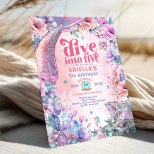 Tauche ein in Five Flower Glitter Meerjungfrauensc Einladung