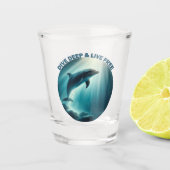 Tauchen Deep Live Free Dolphin Schnapsglas (Vorderseite)