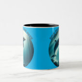 Tauchen Deep Live Free Dolphin Zweifarbige Tasse (Mittel)
