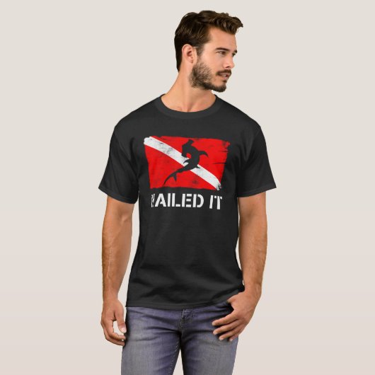Tauchen Flag Hammerhead Hai Nagel Es Tauchen T-Shirt (Vorne ganz)