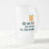 Tauchen Sie mich im Bier ...... ein Mattglas Bierglas (VorderseiteRechts)
