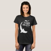 Tauchen von Haifischen am Tiger Beach T-Shirt (Vorne ganz)