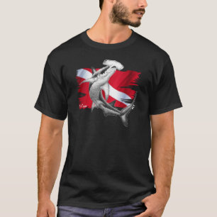 Tauchenflagge mit Hammerhai Haifischtaucher unten T-Shirt