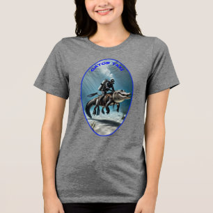 Tauchgang mit Vintage-Taucher auf einem Alligator Tri-Blend Shirt