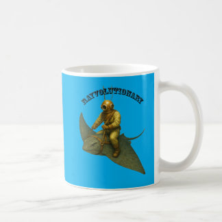 Tauchhelm-Taucher reitet auf einem riesigen Stache Kaffeetasse