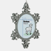 Taufe Blauer Junge Lamm, anpassbar Schneeflocken Zinn-Ornament (Links)