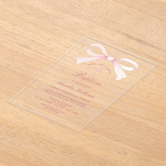 Taufe des Wasserfarbenrosa Bow Acryleinladungen (Ablage )