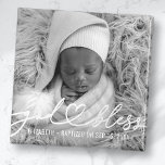 Taufe Einfache Elegante Modernes Heart Baby Foto Magnet<br><div class="desc">Dieses einfache und moderne Design besteht aus Serifentypografie und fügen Sie ein individuelles Foto,  den Namen des Babys und Monat und Jahr der Taufe</div>