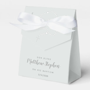 Taufe Rosary über Pulverblau Geschenkschachtel