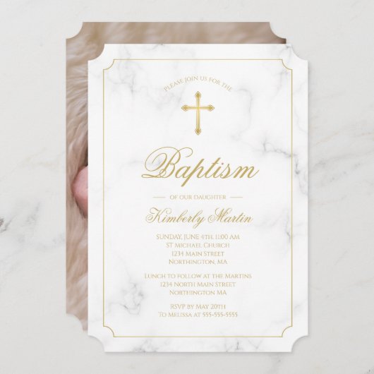 Taufe White Marble Gold Cross Script Foto Einladung (Vorne/Hinten)
