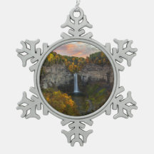 Taughannock Falls im Herbst