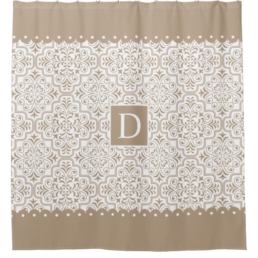Taupe-Damastmuster, gespiegelte Rahmen-Monogramm Duschvorhang (Vorderseite)