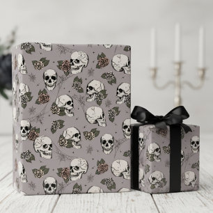 Taupe Gothic Skulls und Rose Blumen Geschenkpapier