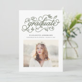 Taupe Green Rustic Calligraphy Foto Abschluss Einladung (Stehend Vorderseite)