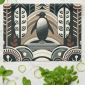 Taupe Mocha Elfenbeinpinguinwald mit Arkaden Geschirrtuch (Gefaltet)