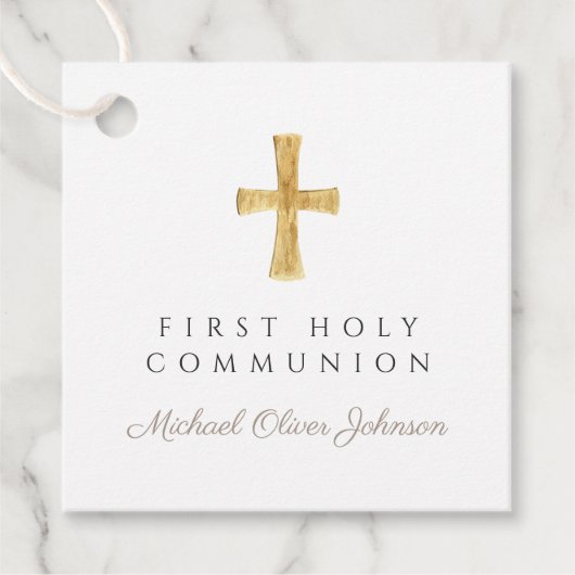 Taupe Script Cross Boy First Communion Geschenkanhänger (Vorderseite)