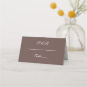 Taupe Simple Stylized Script Wedding Platzkarte (Vorderseite)