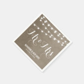 Taupe String Lights Wedding Monogram Serviette (Ecke)