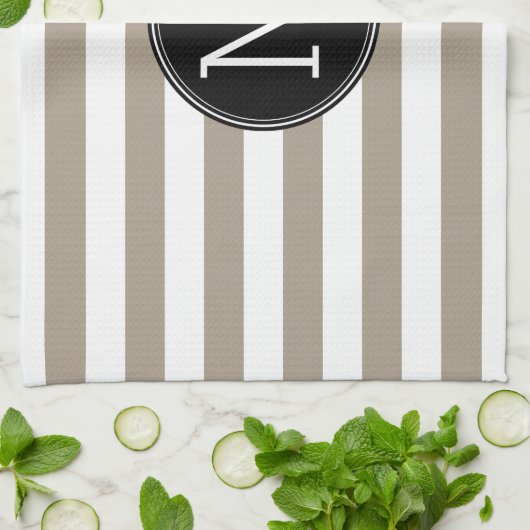 Taupe und weißes Streifenmuster Schwarzes Monogram Handtuch (Gefaltet)