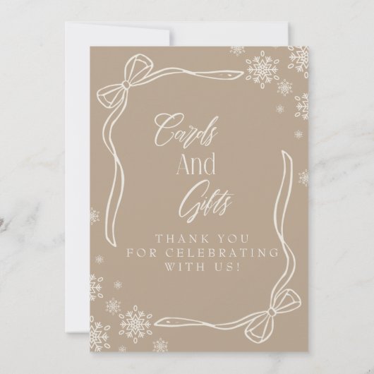 Taupe Winter Coquette Cards and Gifts Table Sign Einladung (Rückseite)