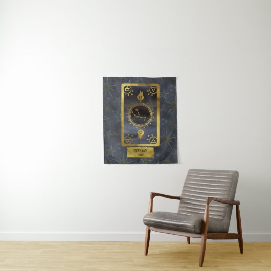 Taurus Dark Zodiac Astrologie: Schwarzer Goldname Wandteppich (Beispiel)