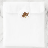 Taurus den Stern oder das Geburtszeichen. Runder Aufkleber (Tasche)
