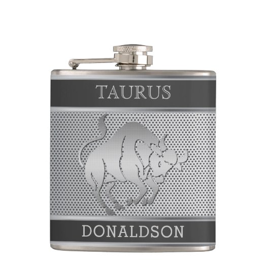 Taurus the Bull in Black and Silver Mesh Flachmann (Vorderseite)