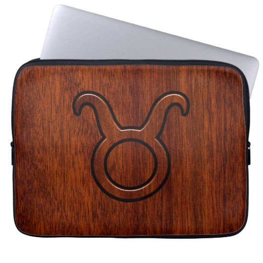 Taurus Zodiac Sign auf Mahogani wie Print Laptopschutzhülle (Vorderseite)