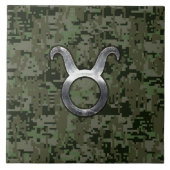 Taurus Zodiac Symbol auf Green Digital Camouflage Fliese (Vorderseite)