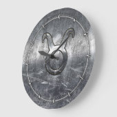 Taurus Zodiac Symbol in Grunge Beändigter Stil Große Wanduhr (Winkel)