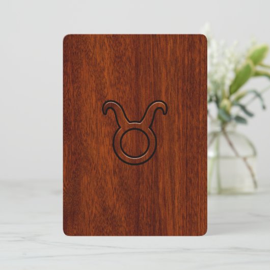 Taurus Zodiac Symbol in Mahogany Style Print (Stehend Vorderseite)