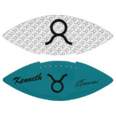 Taurus Zodiac Symbol Standard von Kenneth Yoncich Football (Paneele)
