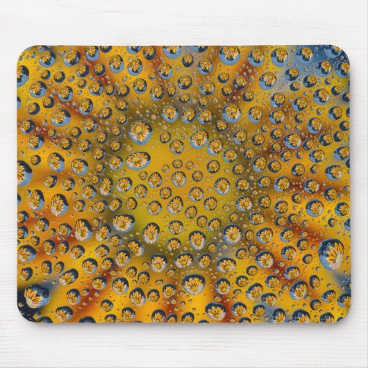 Tautropfen-Reflexion einer Blume, Crescent City, Mousepad (Vorne)