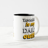 Tawakkul ist meine tägliche Outfit-Tasse Zweifarbige Tasse (VorderseiteRechts)