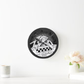 Taxi Girl Runde Wanduhr (Zuhause)