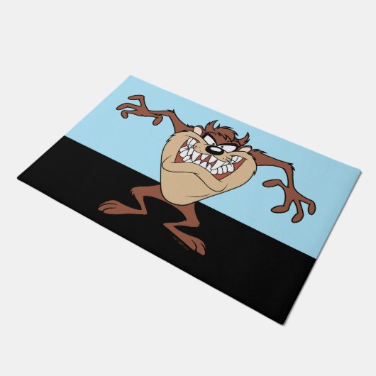 TAZ™ Arms Wide Fußmatte (Schrägansicht)